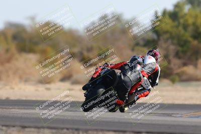 media/Dec-18-2022-SoCal Trackdays (Sun) [[8099a50955]]/Turn 7 Backside (1125am)/